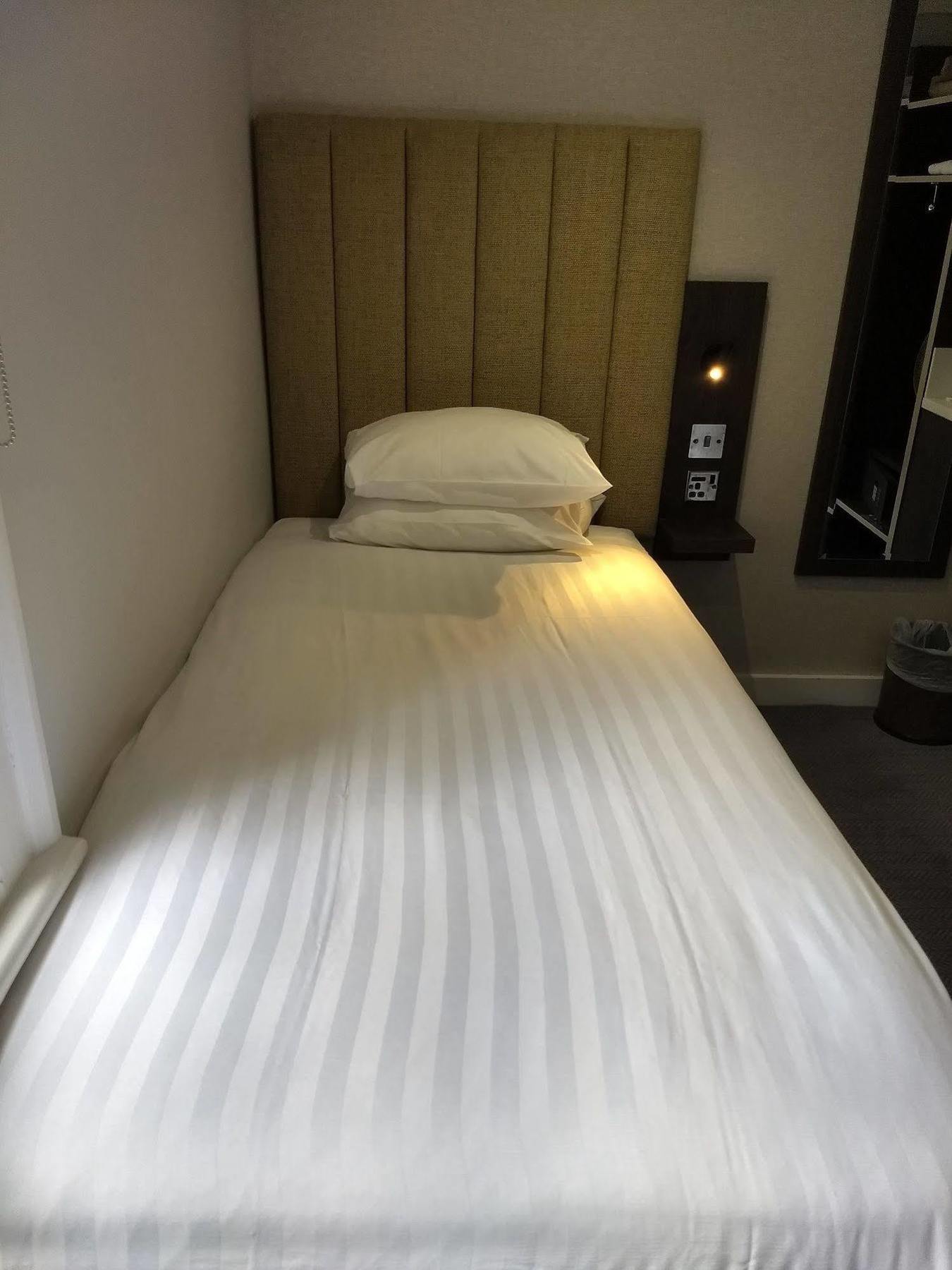 Garden Court Hotel London Ngoại thất bức ảnh